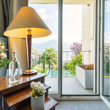 In Splendid With Parking-stunning View *